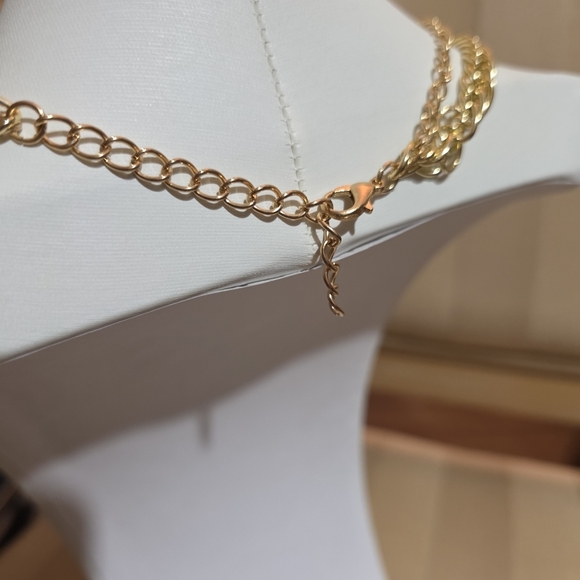 GOLD COIN DOUBLE NECKLACE 18 INCHES - Picture 4 of 4